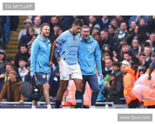 罗德里:足球场上的战术大师与中场支柱如何引领曼城走向辉煌 罗德里:足球场上的战术大师与中场支柱如何引领曼城走向辉煌