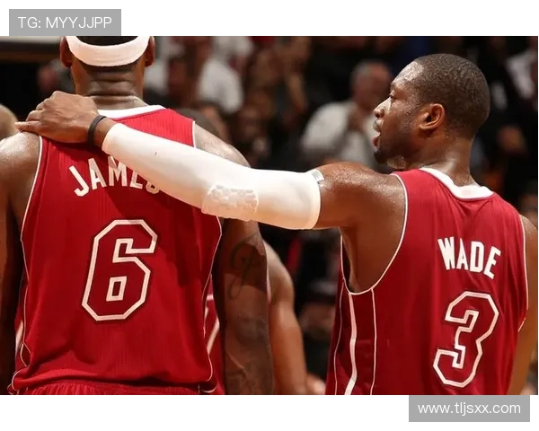 围绕传奇篮球巨星成长历程与赛场精神魅力展现的深度故事探索之旅 围绕传奇篮球巨星成长历程与赛场精神魅力展现的深度故事探索之旅