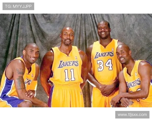 奥尼尔与国王对决精彩瞬间回顾与经典集锦分享