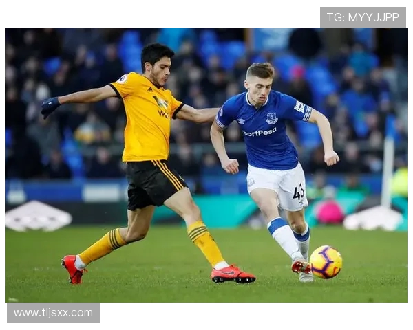 年轻人对抗罗马的胜负之争揭示了足球的激情与挑战